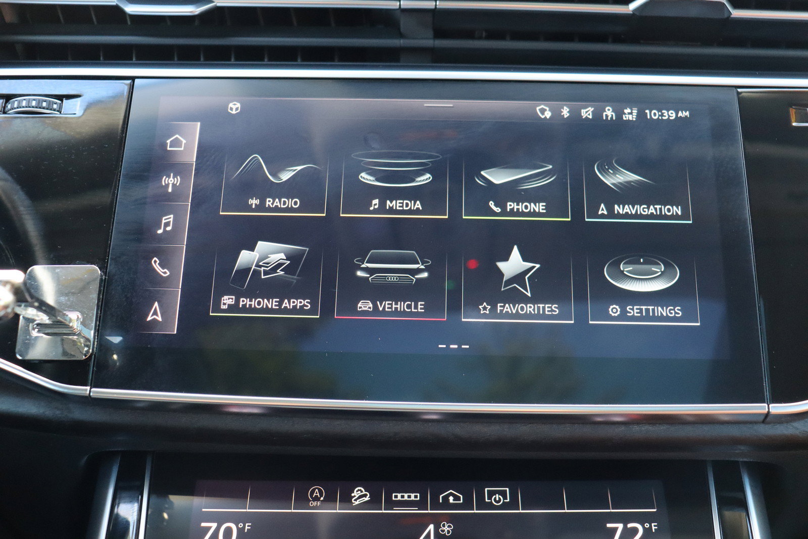 Used 2023 Audi Q8 Premium w/ Convenience Package AWD/4WD image 31