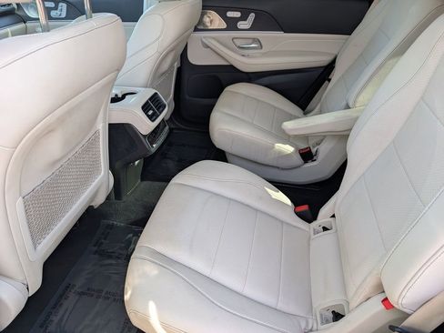 Certified 2022 Mercedes-Benz GLS 450 4MATIC image 29