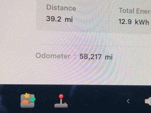 Used 2021 Tesla Model Y Long Range image 13