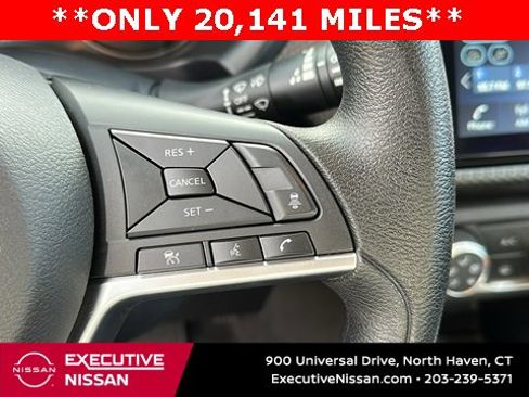 Certified 2024 Nissan Kicks SV image 12