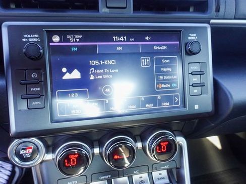 Certified 2022 Toyota GR86 Premium image 19