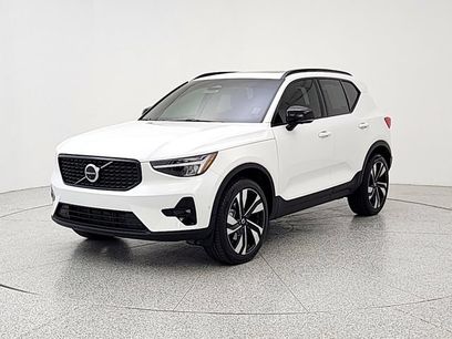 Used 2024 Volvo XC40 B5 Plus w/ Protection Package Premier