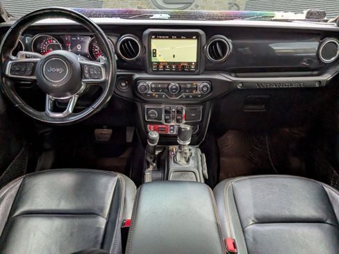 Used 2021 Jeep Wrangler Unlimited Rubicon w/ Dual Top Group AWD/4WD image 18