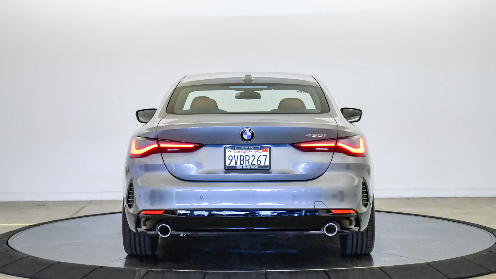 Used 2026 BMW 430i Coupe w/ Parking Assistance Package RWD image 3