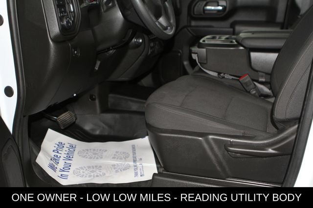 Used 2025 Chevrolet Silverado 3500 W/T AWD/4WD image 14