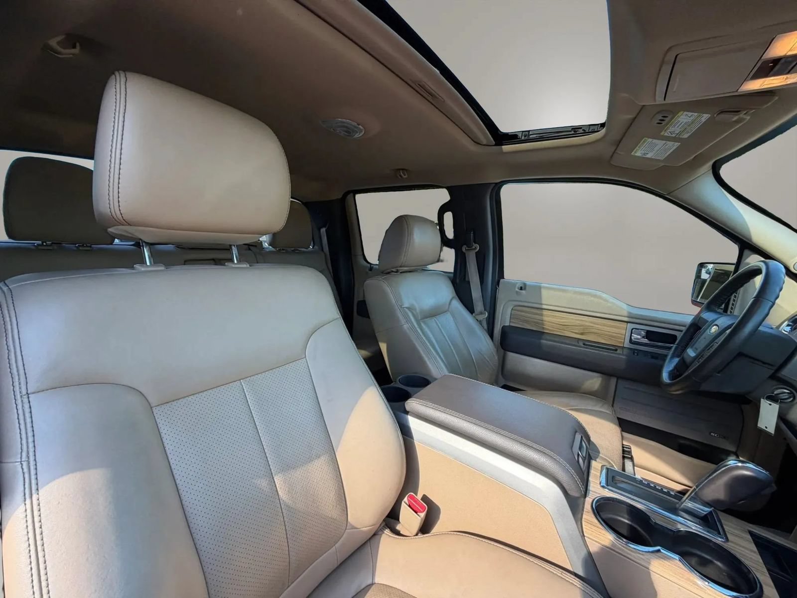 Used 2011 Ford F150 Lariat w/ Lariat Chrome Pkg AWD/4WD image 32