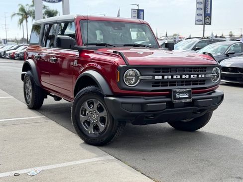 Used 2025 Ford Bronco Big Bend AWD/4WD image 3