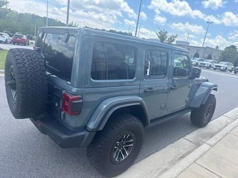 Used 2026 Jeep Wrangler Unlimited Rubicon AWD/4WD image 6