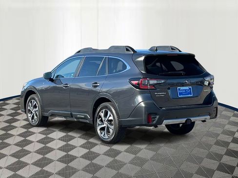 Used 2021 Subaru Outback Limited XT image 4