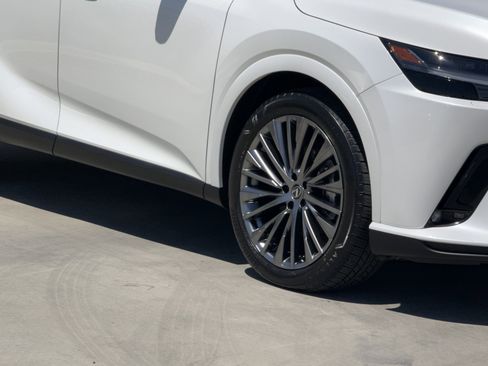 Certified 2024 Lexus RX 450h AWD w/ Convenience Package image 6
