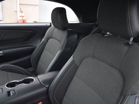 Used 2024 Ford Mustang Convertible image 18