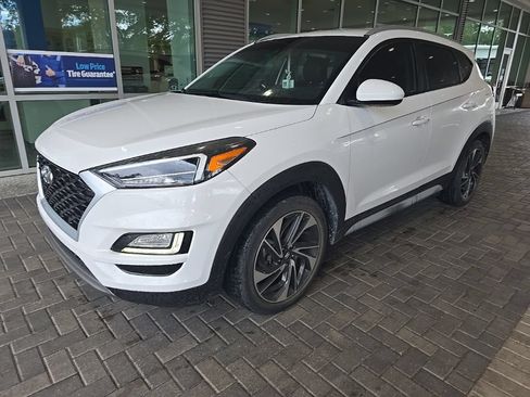 Used 2020 Hyundai Tucson Sport w/ Cargo Package FWD image 2