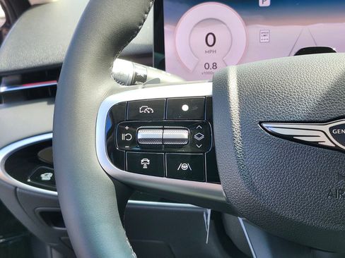 New 2026 Genesis GV70 2.5T Select AWD/4WD image 31