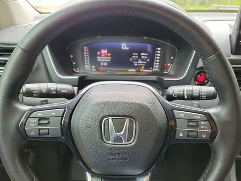 Used 2025 Honda Pilot Elite image 26