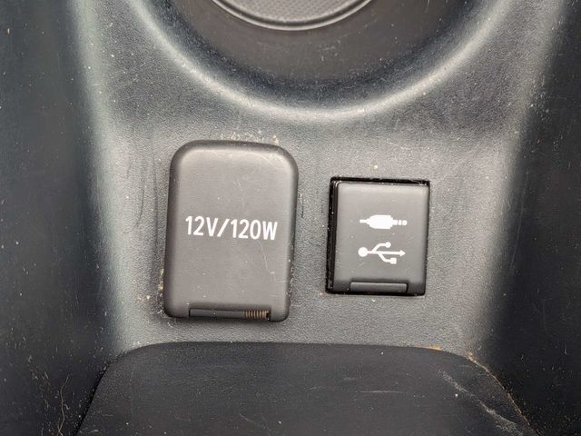 Used 2020 Toyota Prius LE AWD/4WD image 25