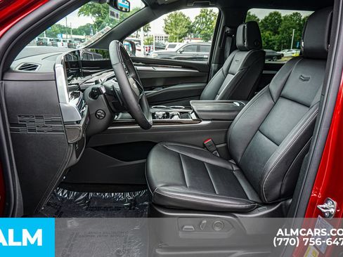 Used 2026 Cadillac Escalade 4WD image 22