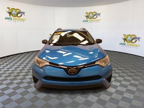 Used 2017 Toyota RAV4 LE image 3