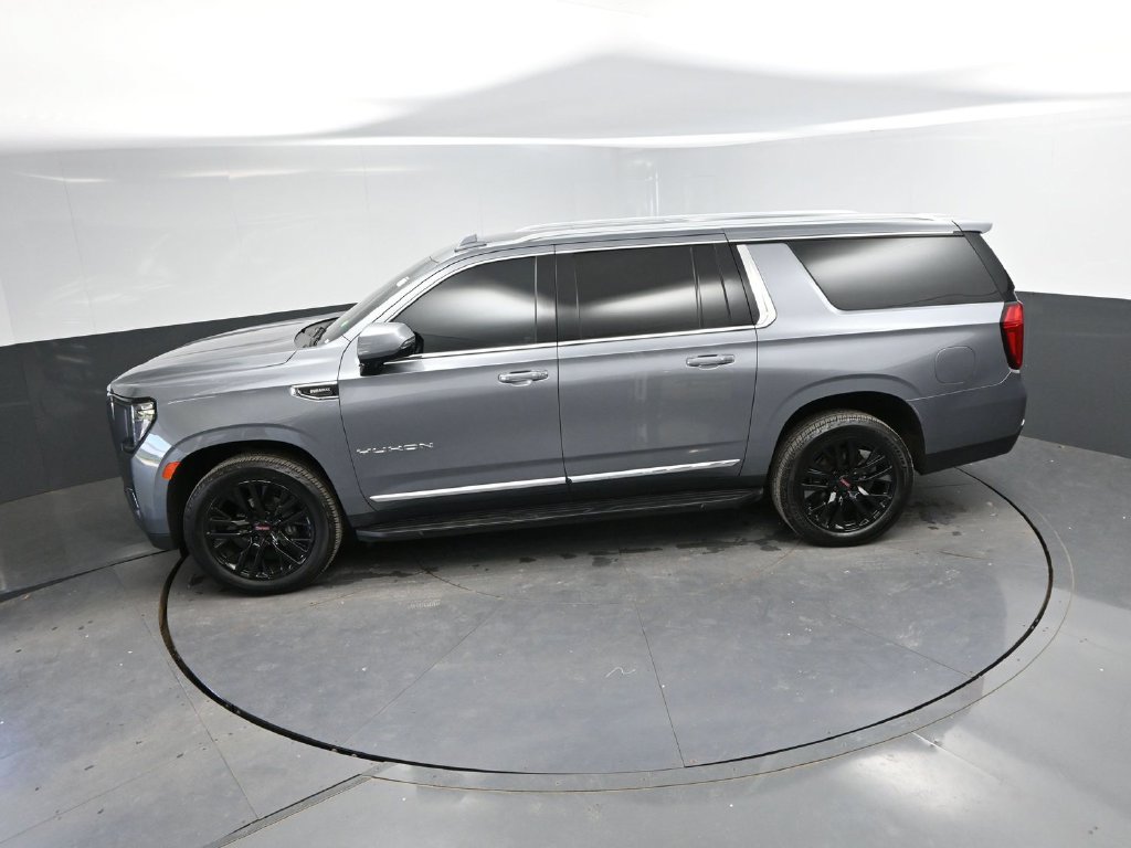 Used 2022 GMC Yukon XL SLT w/ SLT Premium Package AWD/4WD image 29