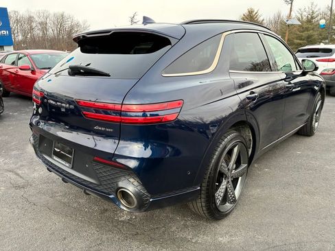 Used 2022 Genesis GV70 3.5T Sport w/ Sport Prestige Package image 7