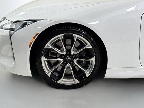 Used 2018 Lexus LC 500 Coupe RWD image 40