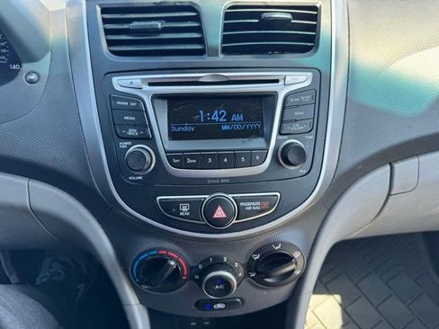 Used 2016 Hyundai Accent SE image 16