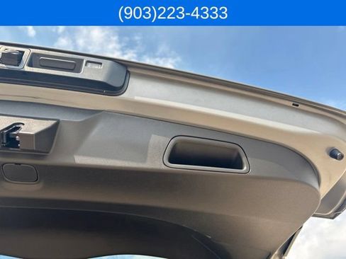 Used 2025 Buick Encore GX Sport Touring FWD image 13