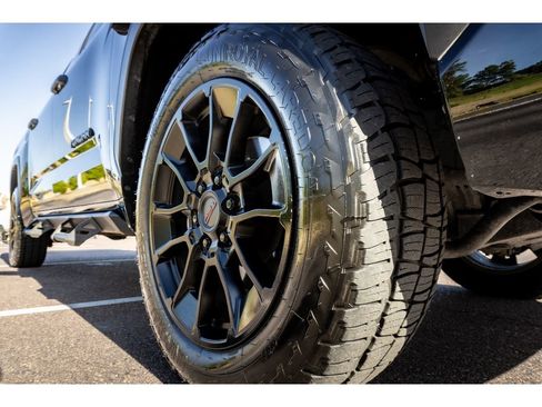 Used 2022 Toyota Tundra SR5 image 9