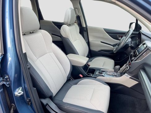 Used 2024 Subaru Forester Premium AWD/4WD image 28