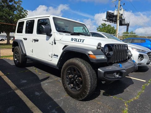 Used 2023 Jeep Wrangler Willys 4xe w/ Sun & Screen Package image 2