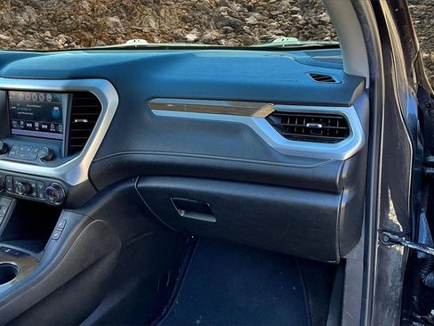 Used 2018 GMC Acadia SLE w/ Driver Alert Package I image 14