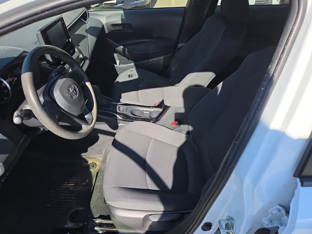 Used 2022 Toyota Corolla LE FWD image 10