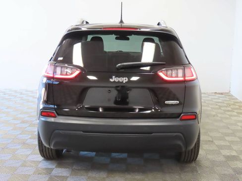 Used 2020 Jeep Cherokee Latitude Plus FWD image 4