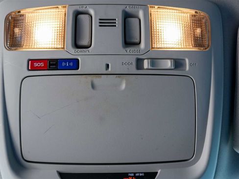 Used 2018 Subaru Legacy 2.5i Premium w/ Moonroof Package image 27