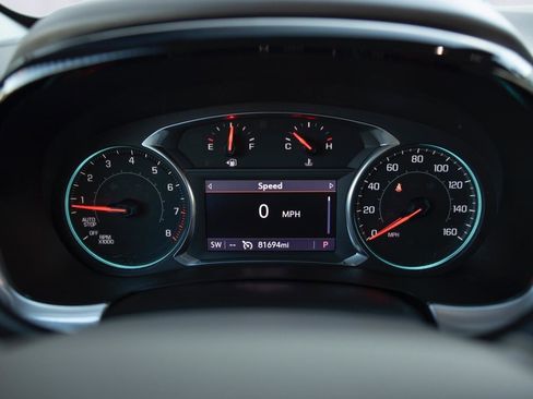 Used 2020 Chevrolet Traverse LT w/ Driver Confidence II Package image 4