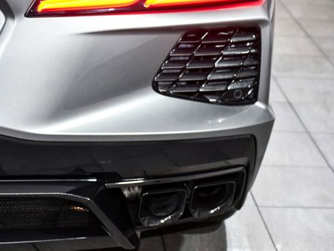 Used 2024 Chevrolet Corvette Stingray Preferred Conv w/ Z51 Performance Package RWD image 87