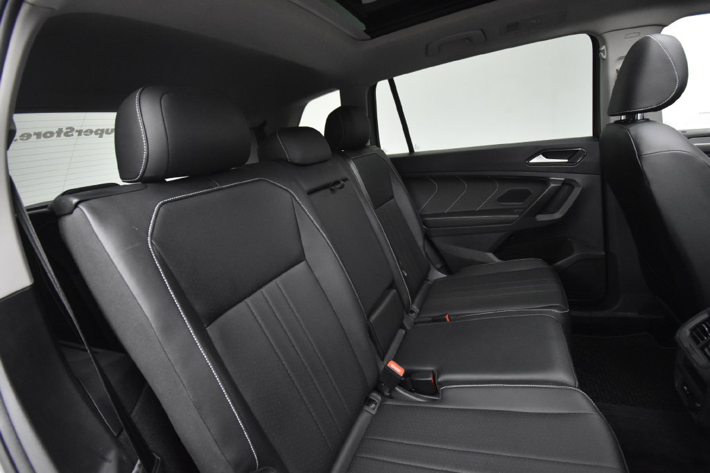 Used 2022 Volkswagen Tiguan SE FWD image 21