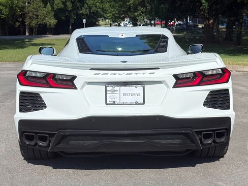 Used 2024 Chevrolet Corvette Stingray Premium Cpe w/ Z51 Performance Package RWD image 5