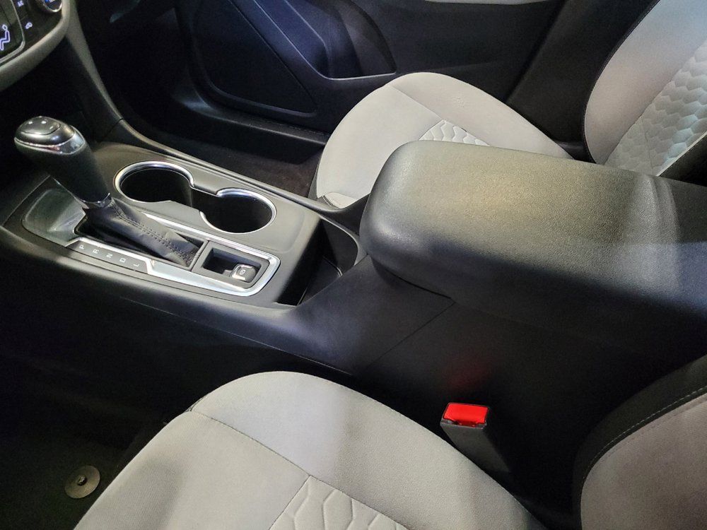 Used 2021 Chevrolet Equinox LS FWD image 26