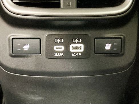 Used 2024 Subaru Outback Limited image 27