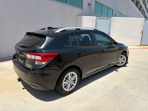 Used 2017 Subaru Impreza 2.0i Premium AWD/4WD image 3