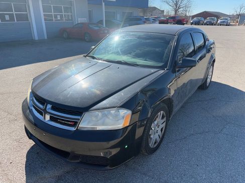 Used 2014 Dodge Avenger SE image 7