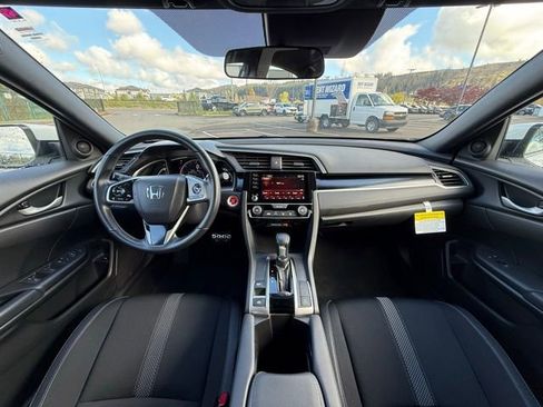 Used 2021 Honda Civic Sport image 13