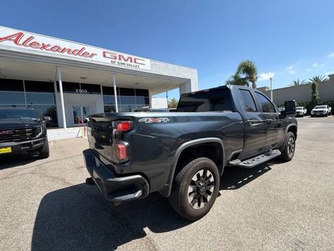 Used 2020 Chevrolet Silverado 2500 Custom w/ Custom Value Package AWD/4WD image 6