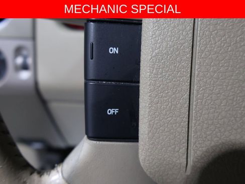 Used 2006 Ford F150 XLT image 25