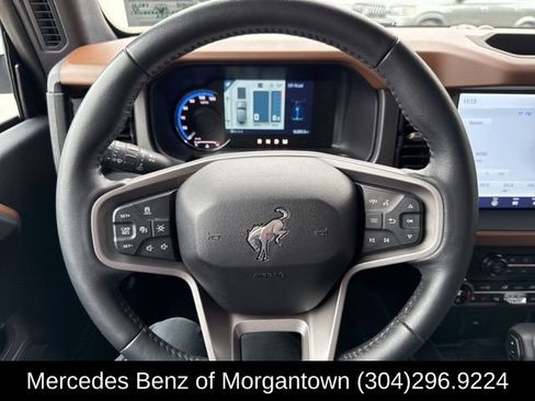 Used 2024 Ford Bronco Outer Banks AWD/4WD image 13