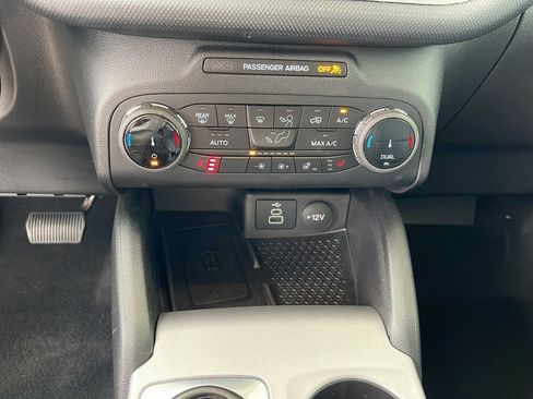 Certified 2024 Ford Bronco Sport Outer Banks w/ Tech Package image 22