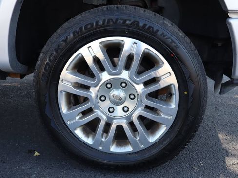 Used 2013 Ford F150 Platinum AWD/4WD image 44