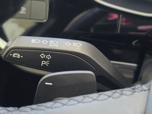 Certified 2025 Audi Q3 2.0T Premium w/ Convenience Package image 44