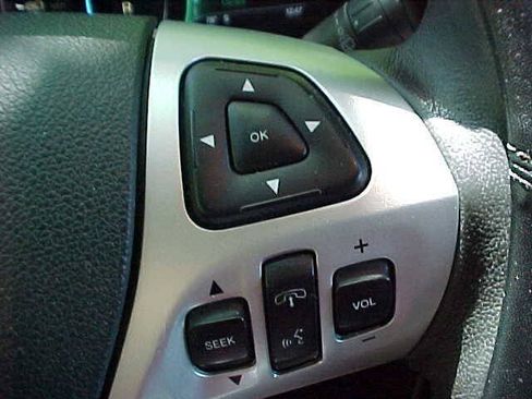 Used 2013 Ford Edge Limited AWD/4WD image 27