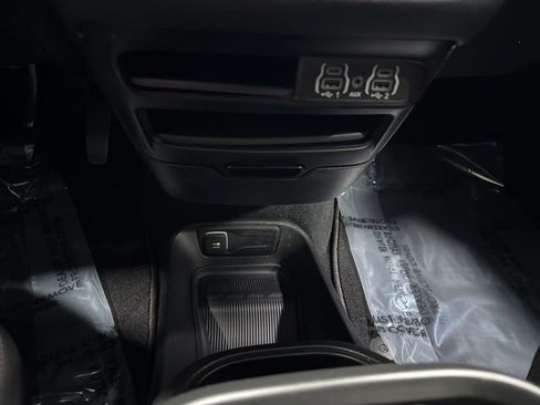 Used 2023 Chrysler Pacifica Touring-L w/ S Appearance Package image 22